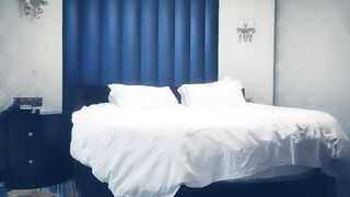 【赵总寻花】死鬼讨厌叫声销魂，极品超有女人味的性感少妇，近距离正脸口活特写，表情极其淫荡，激情交合爽翻了