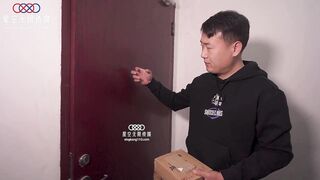 【星空传媒XK8158】星女优-董悦悦【草莓口味的巨乳女房东】无套系列，高清1080P原版首发【XK8158】