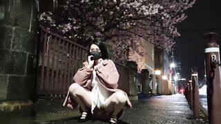 反差网红女神，劲爆身材波涛胸涌