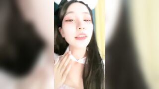 【万人求_白虎骚母狗勾引路人操逼】长相一般但是真的骚，极品炮架子
