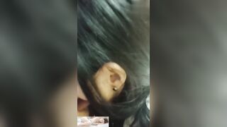 【校园门事件】技校学生妹在学校厕所偷情