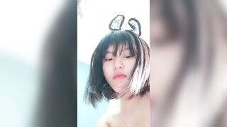 国产黑料吃瓜 一个小哥大战三个萝莉