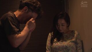 SAME-204 [中文字幕] 继父因为母亲怀孕无法做爱所以从那天开始侵犯我甚至让我怀孕 - 野宫杏