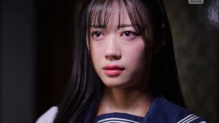 SONE-833 无码破解 长腿高挑贫困女学生为了弟弟的学费出卖肉体 遭矮小中年男们蜂拥占有 明日叶三叶