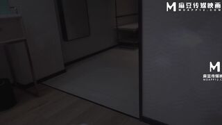 职场反差婊卖身拜金_浴火焚身跪求内射 MSD-205 狐不妖