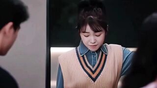 AI魔改短剧 女星大尺度出演电视剧《你是我的荣耀》情色篇