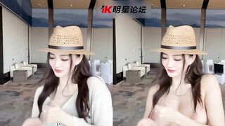 抖音风视频：魔鬼身材性感火辣的人间水蜜桃脱掉衣服更加美丽动人