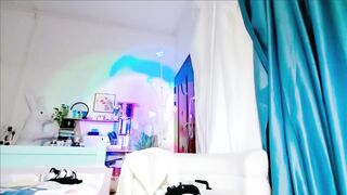 自慰高潮喷水