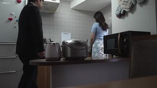 DVAJ-730 [中文字幕] 蜜穴在欲潮边缘先慢磨轻顶勾引再骤然爆速连射逼她深陷巨乳人妻被这变速调教得娇喘瘫软媚眼如丝尽享销魂极致 - 森泽佳奈