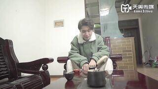 【天美传媒】林凤娇【富二代爆操援交大学生】黑丝嫩穴被富二代粗暴猛插，高清720P原版【TM0159】