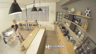 【麻豆传媒】李允熙【淫行咖啡厅】性爱成瘾的店员们，高清720P原版首发【MDWP-0019】