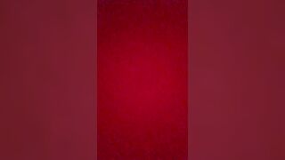 甜甜的蜜【裸舞-上篇】啊啊啊~每个主人舔舔小欣的阴蒂，尿道也要舔啦，给我舔干净逼里的淫水。我躺着尿的，快接着我淫荡的尿尿，骚逼的尿尿！