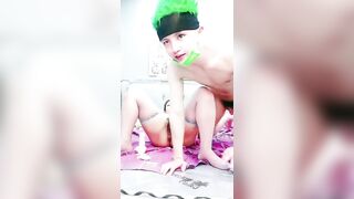 巨奶女技师【上篇】露脸跟小哥激情啪啪，口交舔逼道具玩弄，大奶子玩乳交真刺激，让小哥各种体位爆草抽插大奶子乱晃