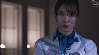 SSIS-437 [中文字幕] 一位无法再飞行的空姐沦为富翁的性奴沉迷其中 #星宫一花